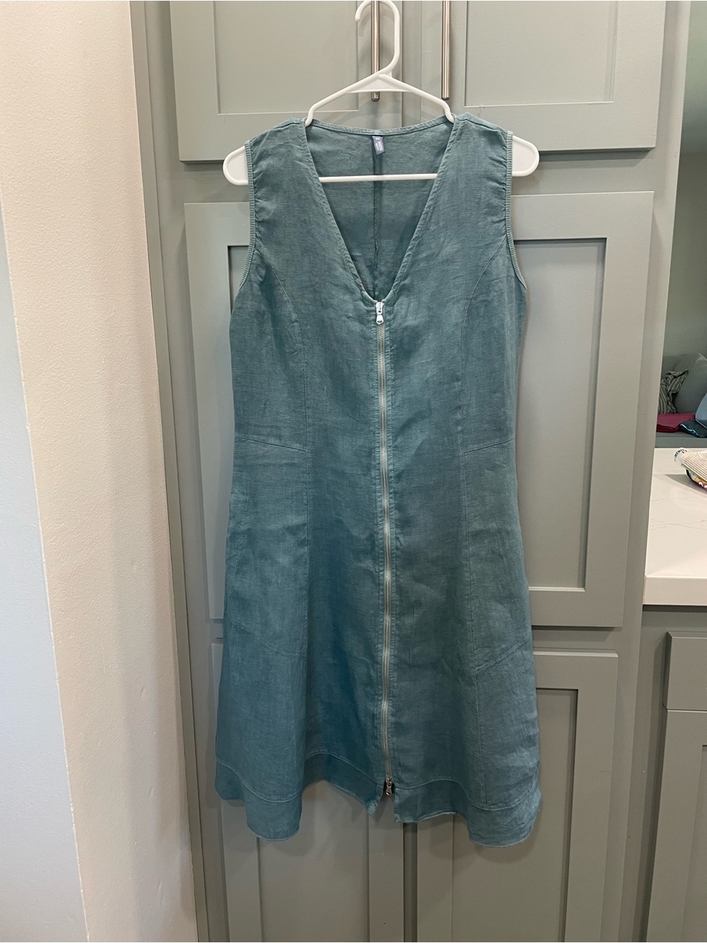Sleeveless Teal Midi Dress with Front Zip